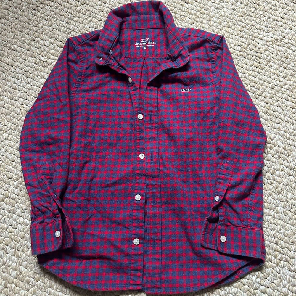 EUC Kids Vineyard Vines button up flannel shirt in size 6